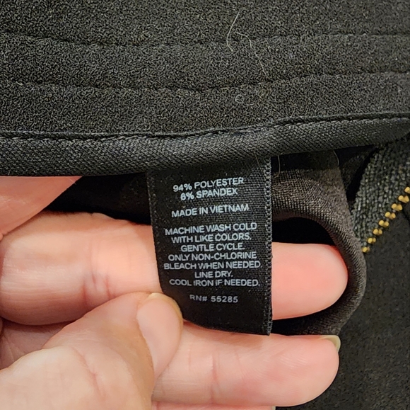 Express Sailor Button Shorts - Picture 9 of 9